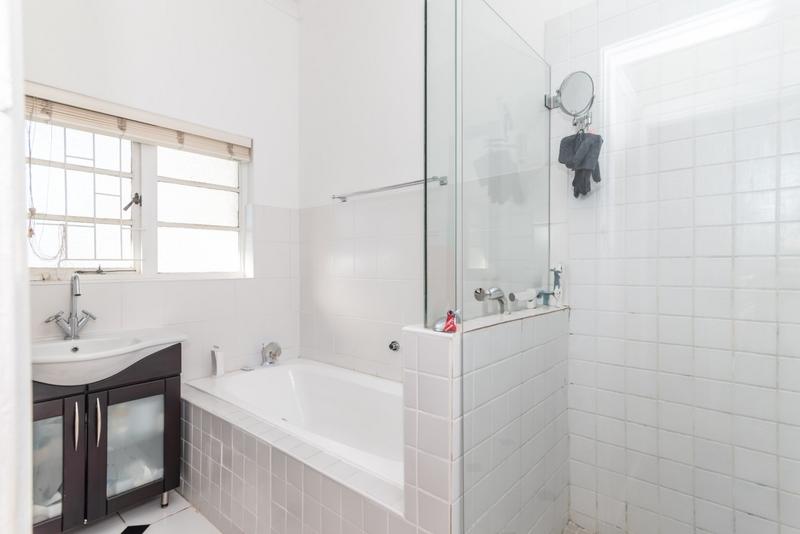 To Let 2 Bedroom Property for Rent in Tamboerskloof Western Cape